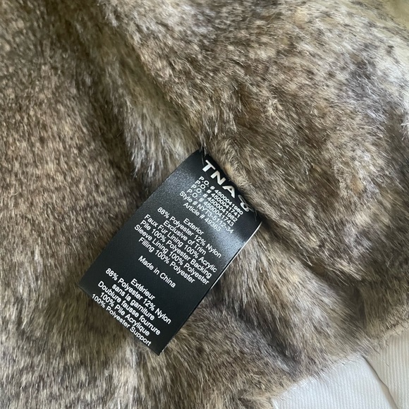 NWOT TNA Chamonix Parka size XS like new - Picture 6 of 7